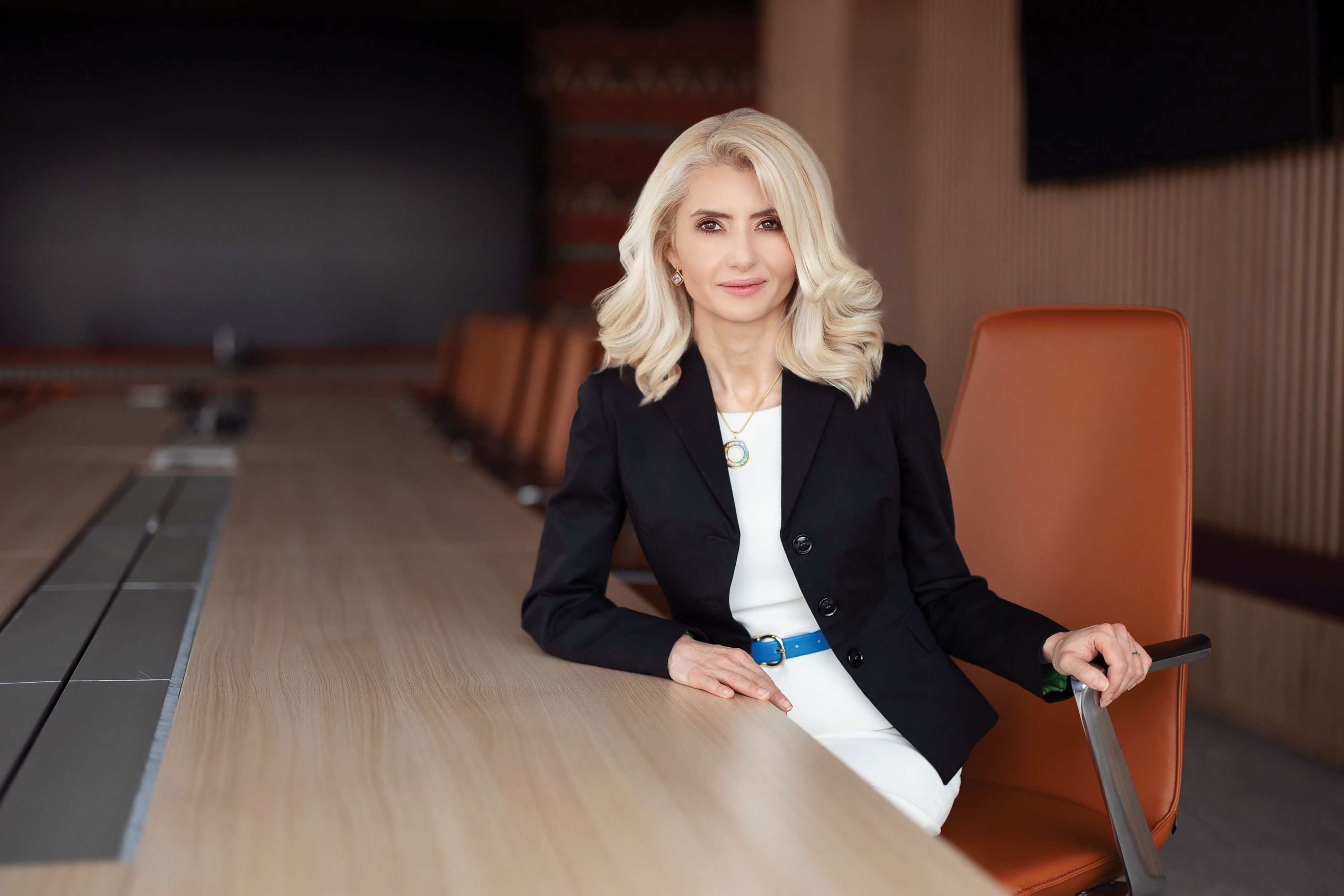 100 Cele mai puternice femei din business. Simona Opriș, General Counsel, Orange România
