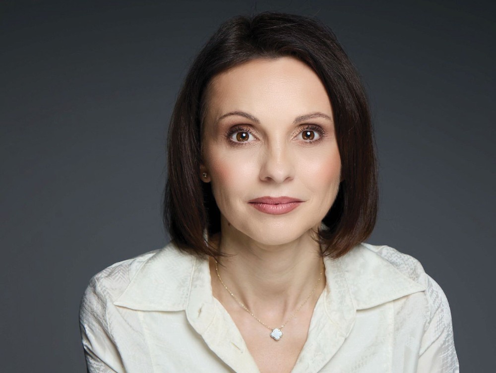 Cine este românca responsabilă de coordonarea afacerilor în mai multe regiuni ale lumii a unui gigant global, care conectează zilnic peste 60 de milioane de utilizatori cu 2 milioane de comercianț si rulează afaceri de 45 de miliarde de euro