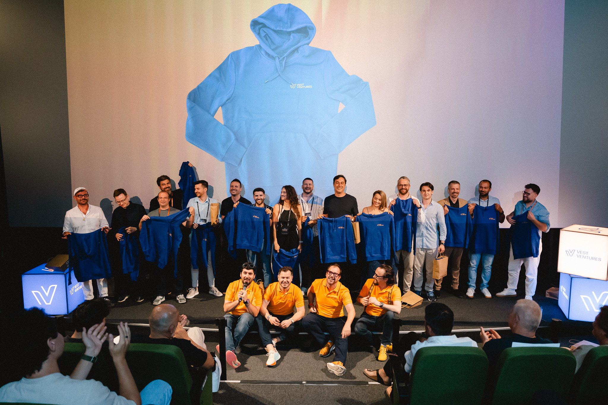 Vest Ventures, fond de investiții de capital de risc, a finalizat prima cohortă a programului său de accelerare, în cadrul căreia au fost selectate 9 startup-uri din două țări, investițiile ajungând la aproape 1 milion de euro