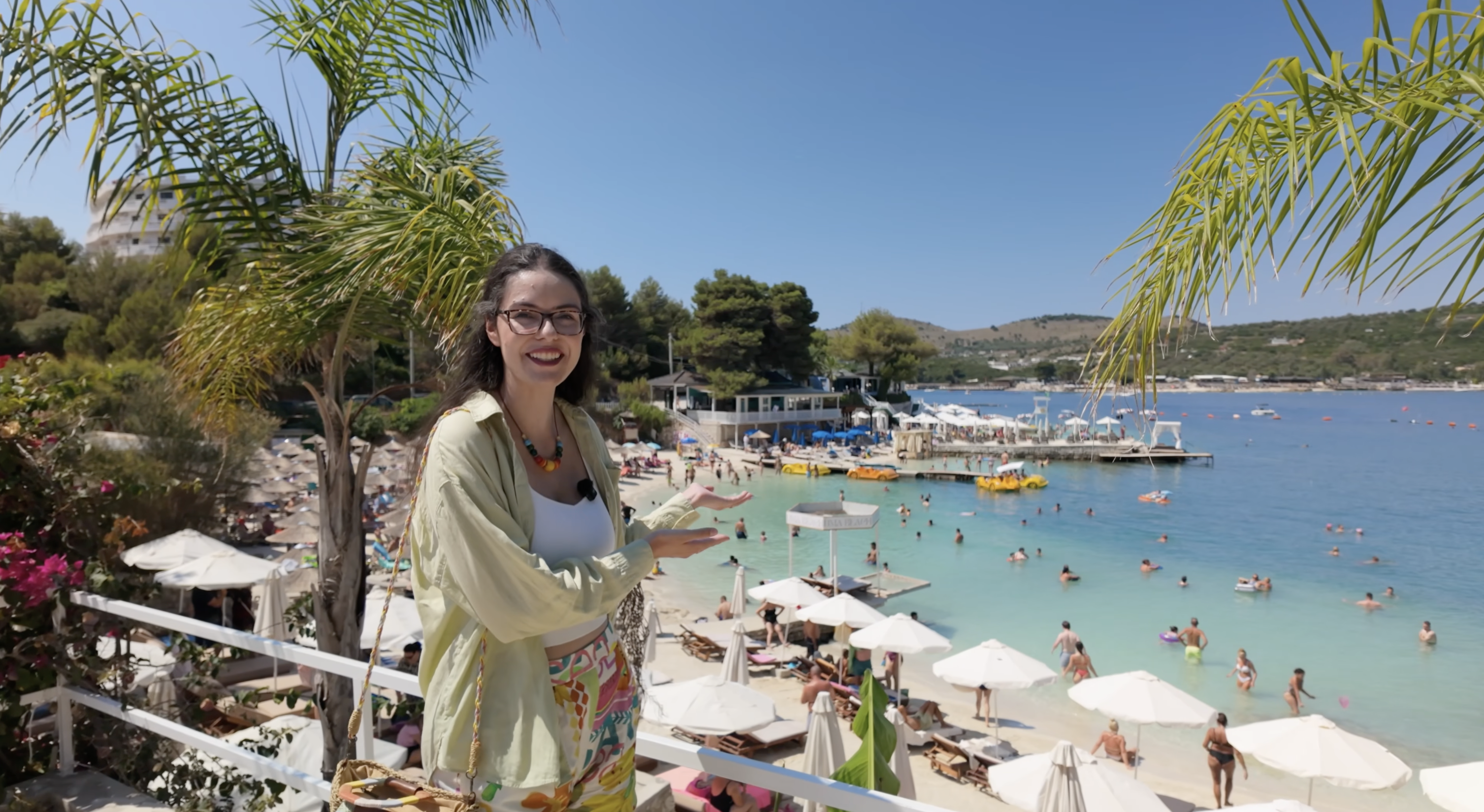 Cum să nu cazi în capcana vacanțelor virale și să economisești bani?