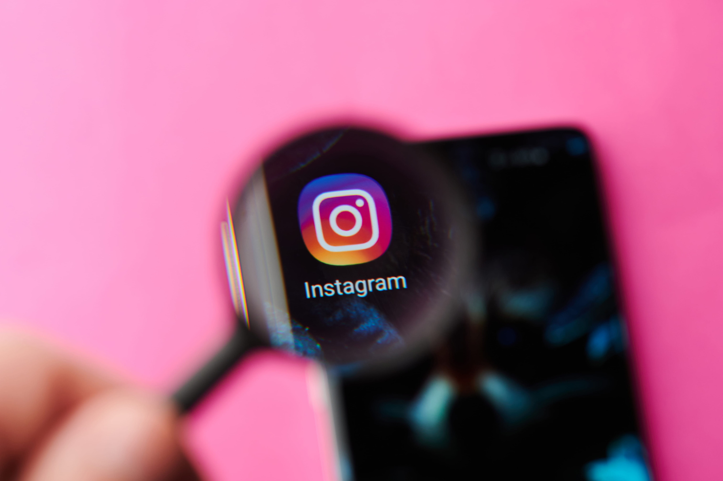Ar putea Instagram să devină platforma preferată a tinerilor pentru a-şi găsi un loc de muncă?