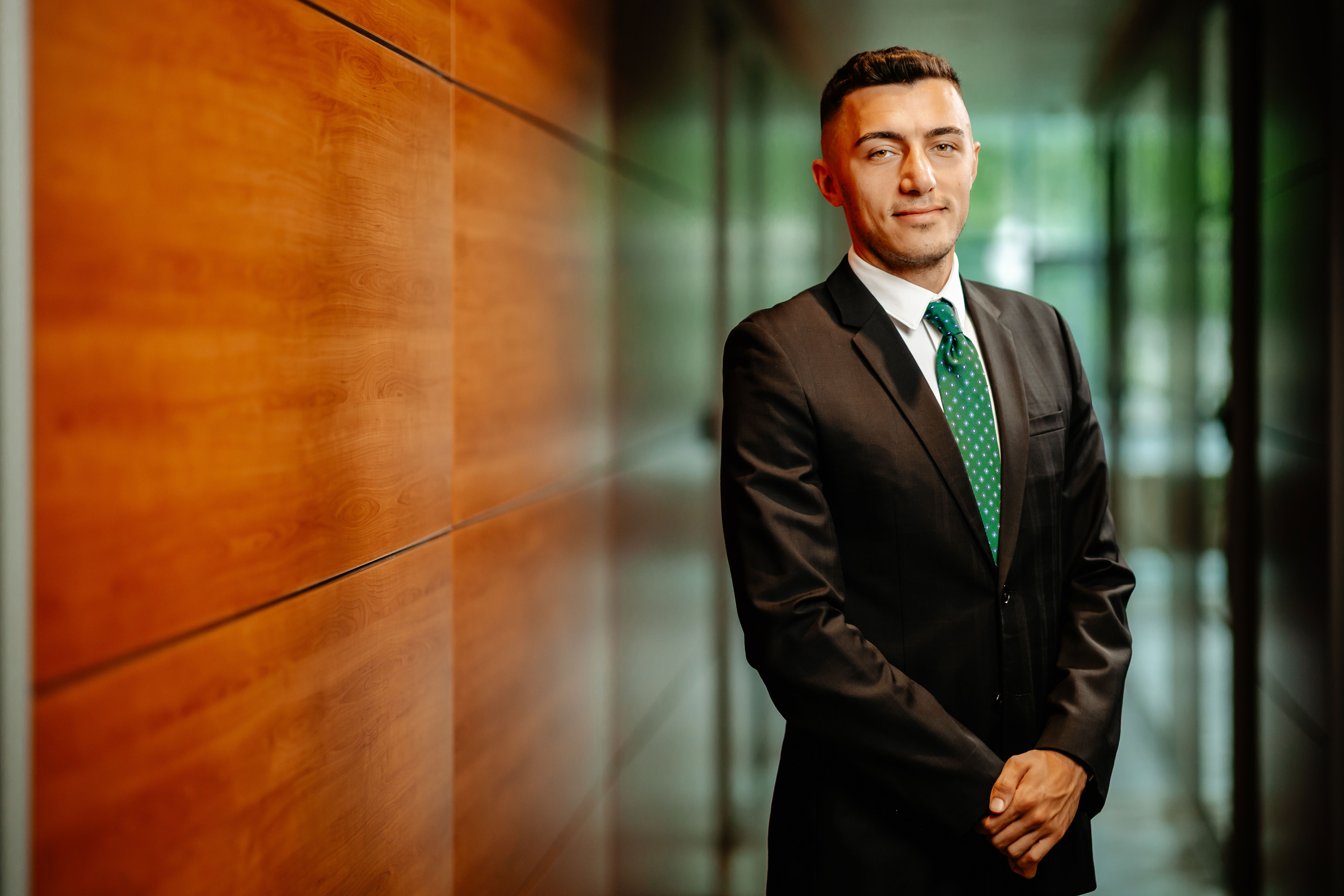 Cine este moştenitorul companiei care este liderul pieţei din România în producţia şi distribuţia de băuturi spirtoase şi vinuri, cu afaceri de peste 800 de milioane de lei?