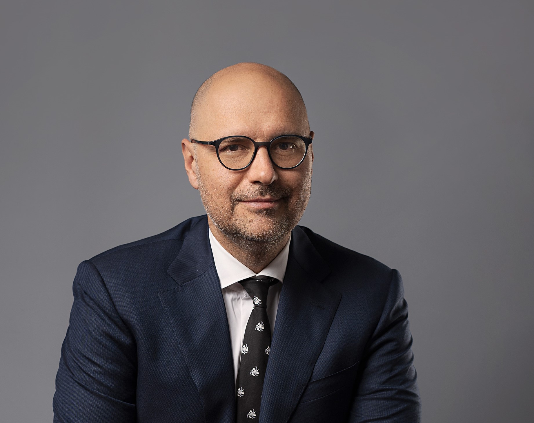 Sondaj global PwC : Directorii executivi, luați prin suprindere de scumpirea energiei. Daniel Anghel, Country Managing Partner PwC România: În România, companiile sunt preocupate că prețurile la energie ar putea rămâne ridicate o perioadă mai lungă sau ar putea oscila puternic, scumpind producția