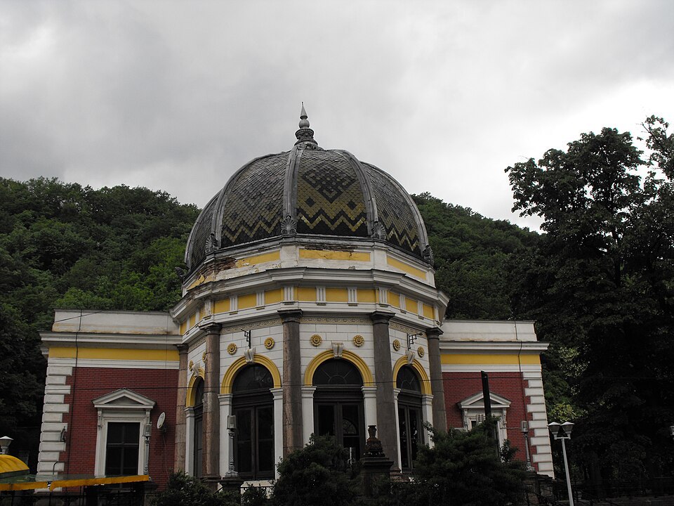 Gara de poveste a României, restaurată după aproape 150 de ani. Împărați și regi i-au trecut pragul