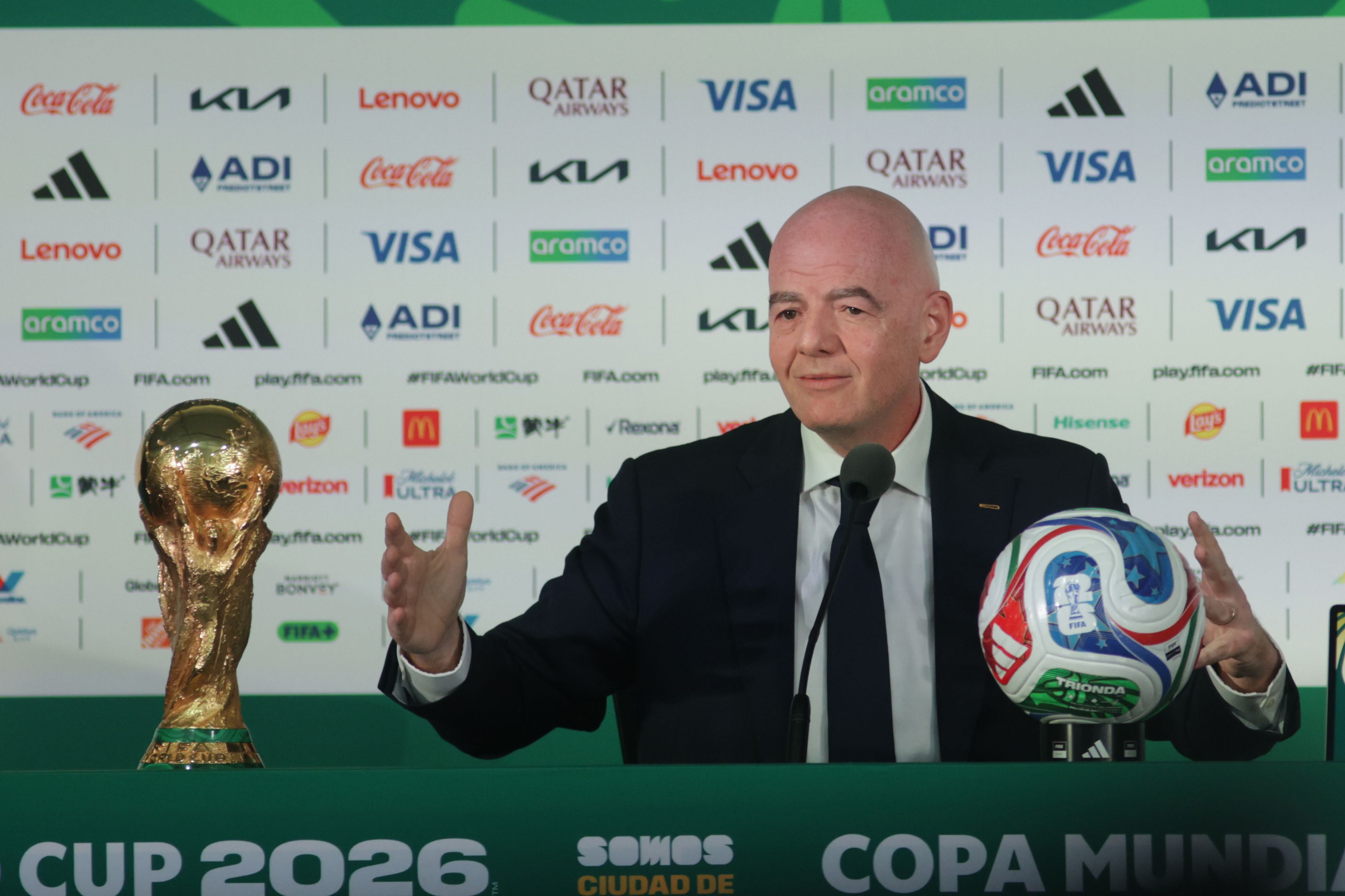 Scandal uriaș la vârful fotbalului mondial: UEFA ia în calcul o plângere penală împotriva lui Gianni Infantino pentru planul de a vinde 20% din businessul comercial al FIFA pentru 4,2 mld. dolari