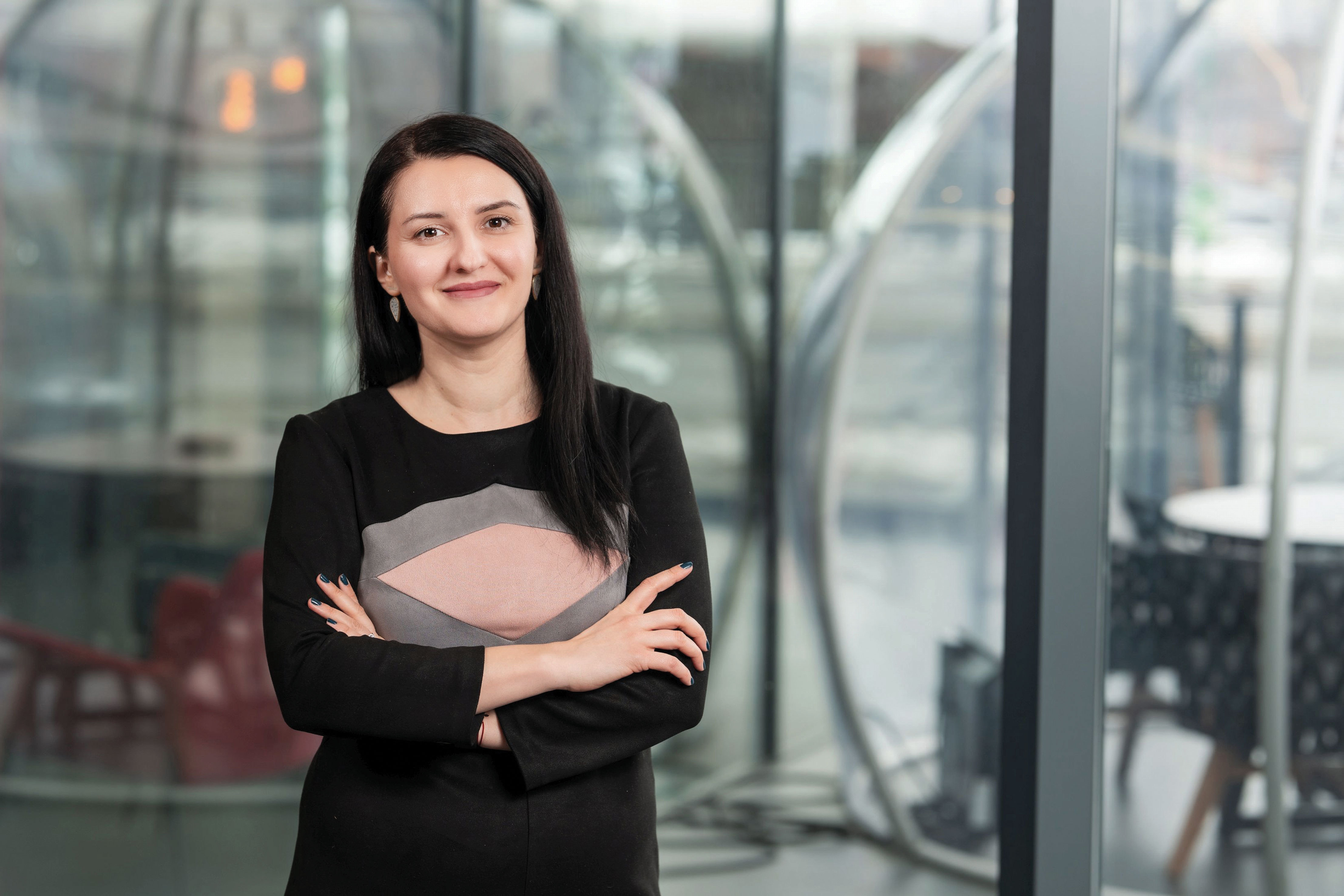 100 Tineri manageri de top. Oana Elena Păun, Strategy & Operations Head, Novartis Romania