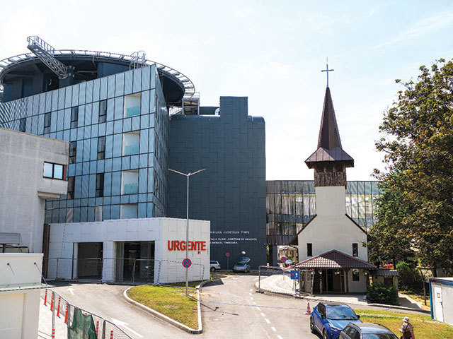 România are primele patru spitale noi de stat construite de la zero, investiții totale de 320 de milioane de euro, după decenii de așteptare. Două mari investiții în centre de neurochirurgie și chirurgie cardiovasculară la Cluj și Târgu-Mureș au fost finalizate, iar două centre de mari arși așteaptă recepția