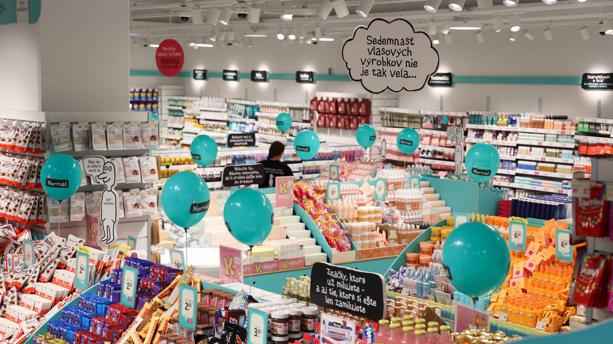 Încă un lanţ gigant de magazine vine în România şi deschide două unităţi. Retailerul are peste 1.000 de spaţii în Europa